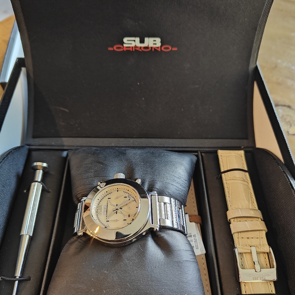 A charming watch Sub Chrono - Picture 7 of 10